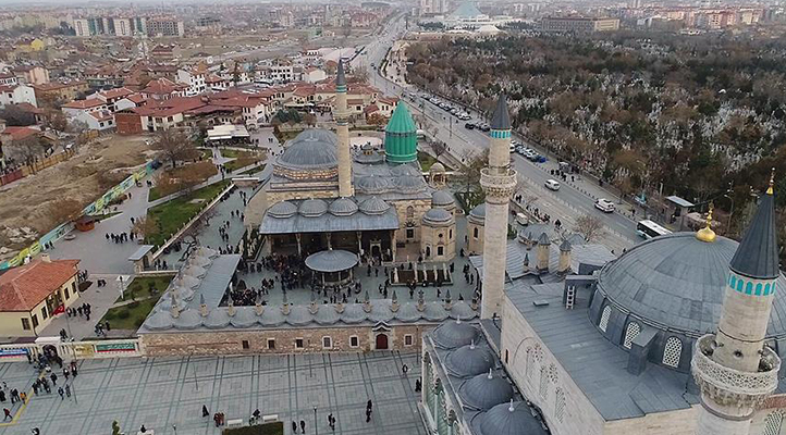 2023’ün ziyaretçi rekoru Konya’da! Mevlâna Müzesi’ni 7 ayda 1 milyon 664 bin 437 kişi ziyaret etti
