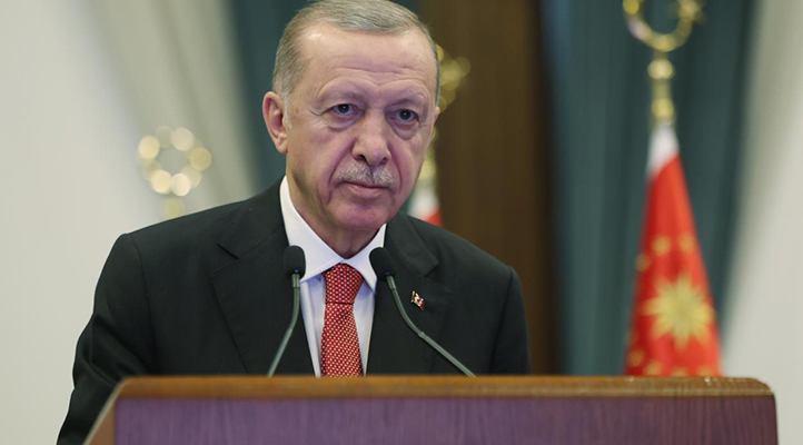 Cumhurbaşkanı Erdoğan,  AK Parti Konya eski milletvekili Ayşe Türkmenoğlu dahil  14 danışmanının görevine son verdi! İşte o danışmanlar…