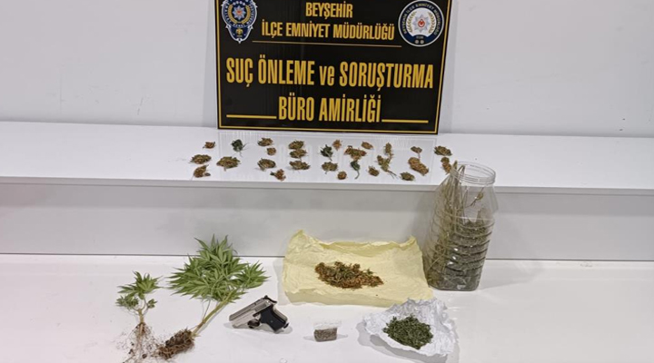 Konya’da hırsızlık şüphelisinin evinden uyuşturucu ve silah çıktı