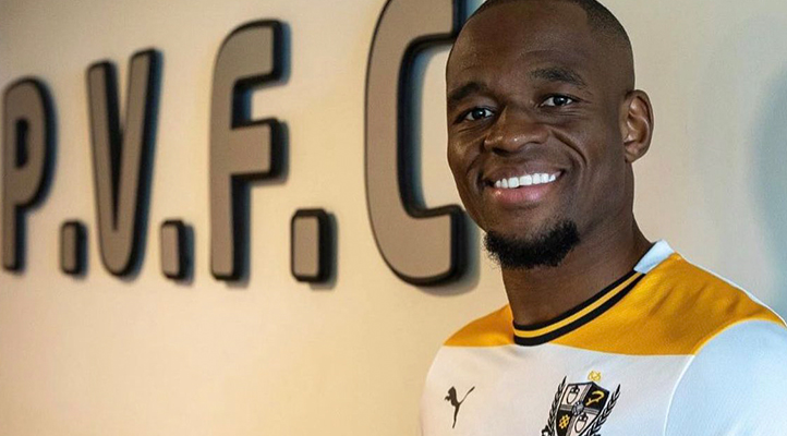 Uche Ikpeazu İngiltere’ye transfer oldu