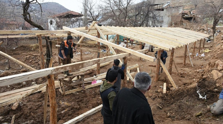 Çiftçilere, ahır inşaatı ve makine ekipmanı için 45 milyon lira hibe!