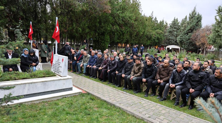 Konya’da şehit polis Ali Teke anısına lokma dağıtıldı