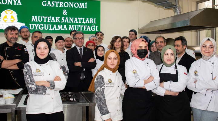 Selçuk Üniversitesi Turizm Fakültesi, Türk ve dünya mutfağına şefler yetiştirecek