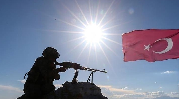 Kuzey Irak’taki üs bölgesine saldırı: 6 asker şehit oldu