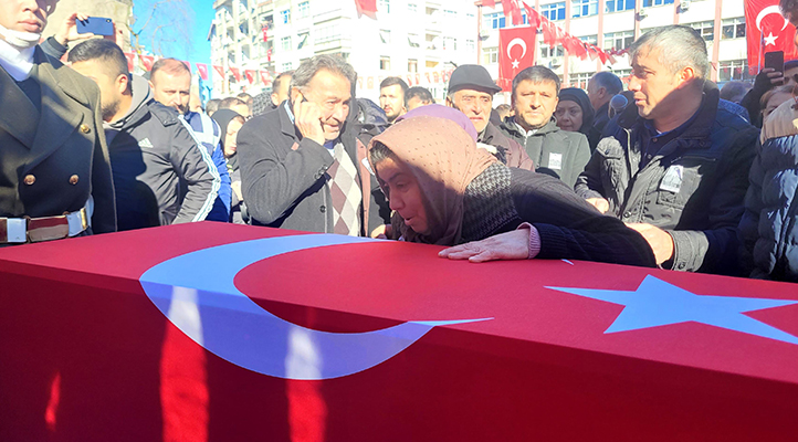 Şehit Uzman Çavuş Köroğlu, son yolculuğuna uğurlandı