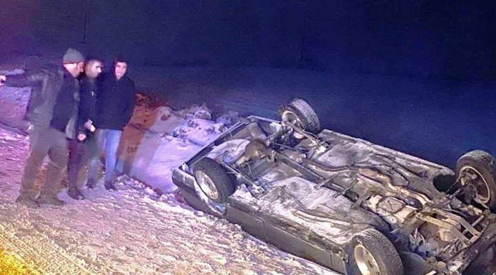 Konya’da otomobil şarampole devrildi: 4 yaralı
