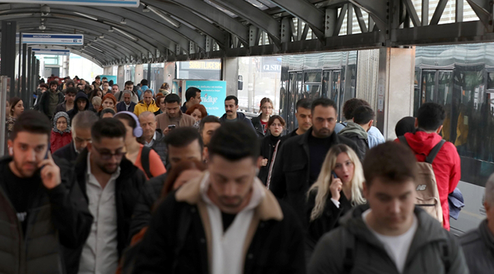 İstanbul’un nüfusu Cumhuriyet tarihinde 2. kez geriledi