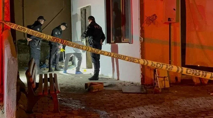 Husumetli aileler düğünü kana buladı