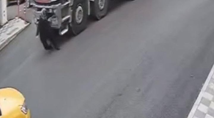 Beton mikseri yaşlı kadını hayattan kopardı!