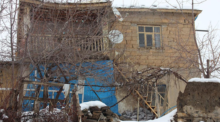 Hakkari’de toprak kayması: 1 ev boşaltıldı