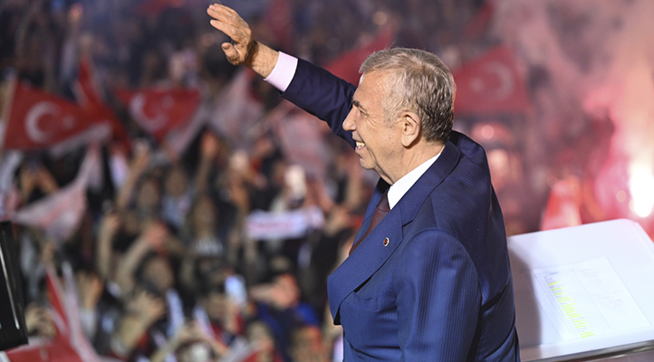 Ankara’da 13 ilçe CHP lehine el değiştirdi