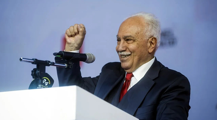 Doğu Perinçek zafer ilan etti: Muhtarlık kazandık