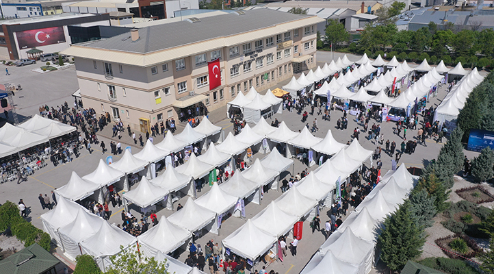 Türkiye’nin ilk Mesleki Eğitim Odaklı İstihdam Fuarı Konya’da açıldı