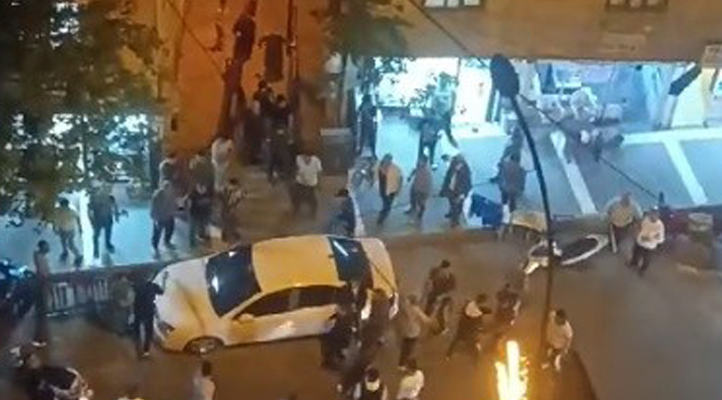 Kavgaya ezanla müdahale etmeye çalıştı