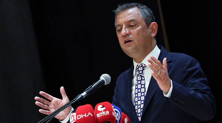 Özgür Özel: Anayasayı nasıl yapıyorsan müfredatı da o şekilde yapman lazım