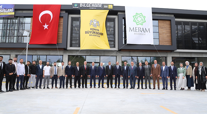 Konya Büyükşehir Belediyesi ve Meram Belediyesi tarafından şehre kazandırılan Konevi Sosyal Tesisleri açıldı