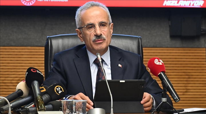 Ulaştırma ve Altyapı Bakanı Uraloğlu’ndan uçak bileti fiyatlarına ilişkin açıklama