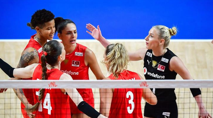 Filenin Sultanları, Dominik Cumhuriyeti’ni 3-1 mağlup etti