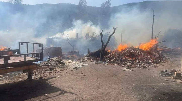 Kastamonu’da köyde çıkan yangında 12 ev kullanılamaz hale geldi
