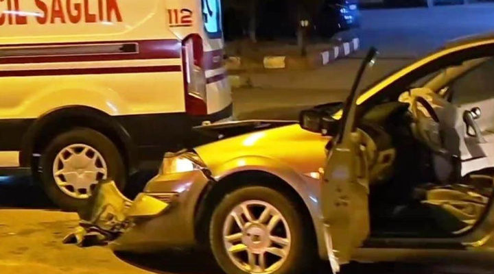 Konya’da 2 otomobil çarpıştı: 2 yaralı