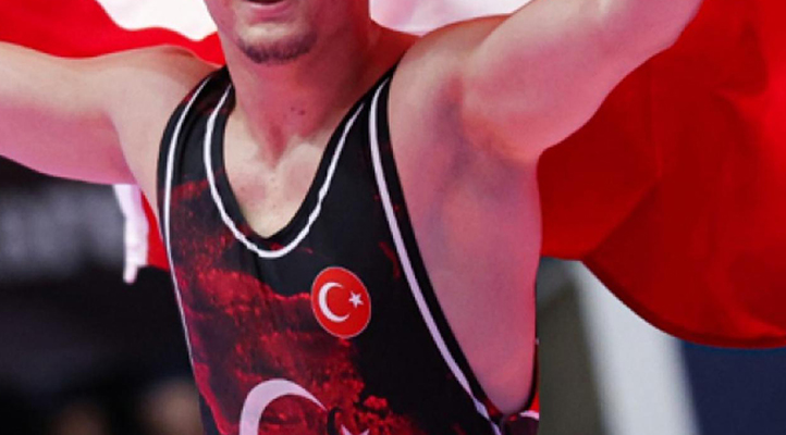 Milli güreşçiler, Türkiye’nin oyunlar tarihinde kazandığı 104 madalyanın 66’sını elde etti