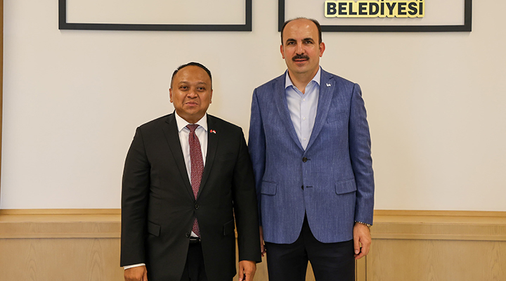 Endonezya Cumhuriyeti Ankara Büyükelçisi Purnama, Başkan Altay’ı ziyaret etti