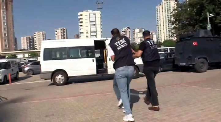 12 ilde bölücü terör örgütüne operasyon: 33 gözaltı