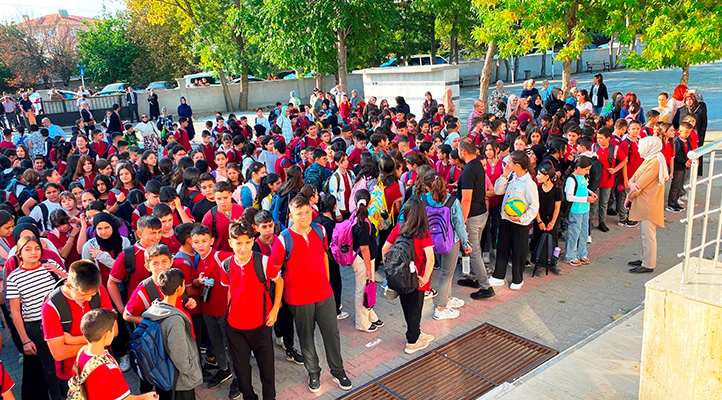 Kulu’da 7 bin 700 öğrenci ders başı yaptı