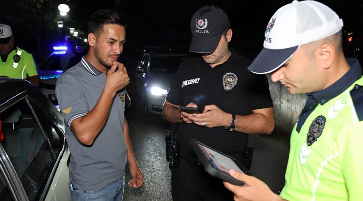 Sigortasız araçla yakalanan ehliyetsiz sürücü: “Deneme yaptım sadece”