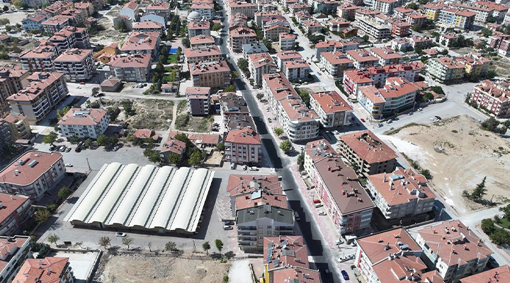 Keçeciler Caddesi’ndeki yol çalışmalarının ilk etabı tamamlandı
