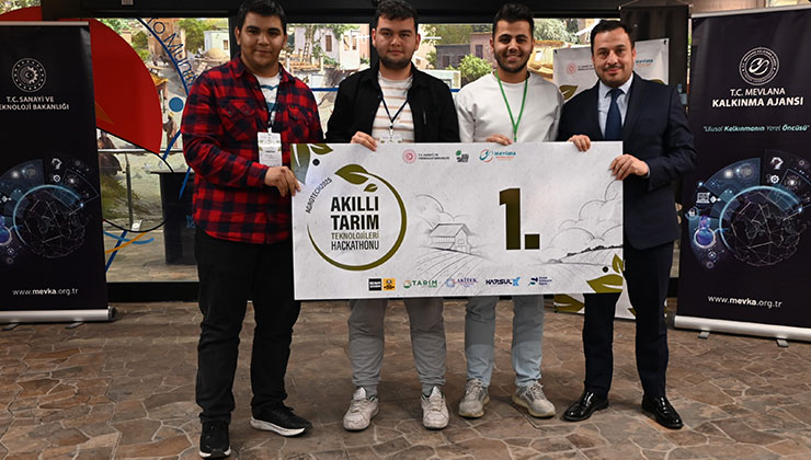 Akıllı tarım teknolojilerine yönelik projeler Hackathon’da yarıştı