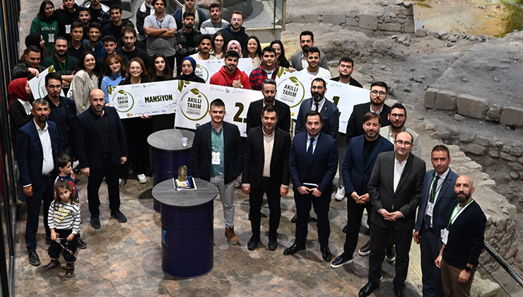 Akıllı tarım teknolojilerine yönelik projeler Hackathon’da yarıştı