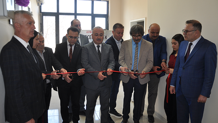 Akşehir’de turizm ve otelcilik lisesinin açılışı yapıldı