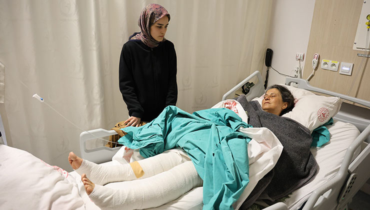 Annesi vurulan, abisi bıçaklanan kadının feryadı: “Canımdan endişe ediyorum”