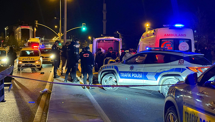 Arnavutköy’de yolun karşısına geçerken minibüsün çarptığı 12 yaşındaki çocuk hayatını kaybetti