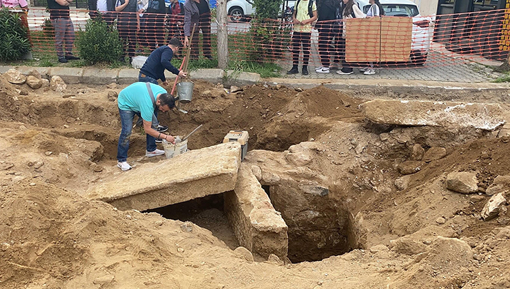 Aydın’da yol çalışmasında, Roma dönemine ait insan kemikleri bulundu