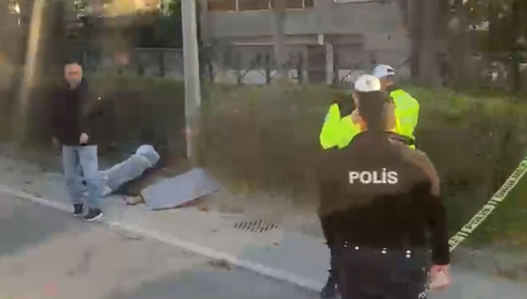 Aydınlatma direğine çarpan motosiklet sürücüsü hayatını kaybetti