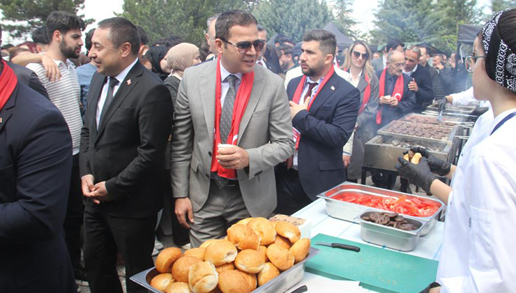 Beyşehir’de yöresel lezzetler görücüye çıkarıldı