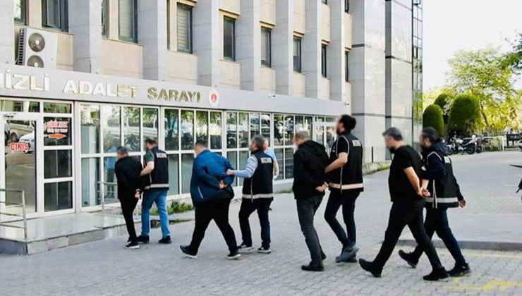 Denizli’de kredi kartı komisyoncularına operasyon düzenlendi