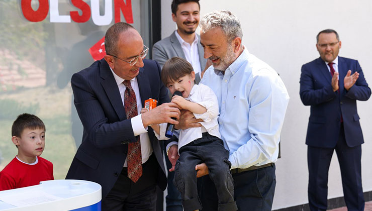 DOSD Meram’ın özel çocukları 23 Nisan coşkusunu doyasıya yaşadı