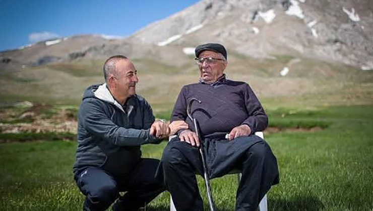 Eski Dışişleri Bakanı Çavuşoğlu’nun babası vefat etti