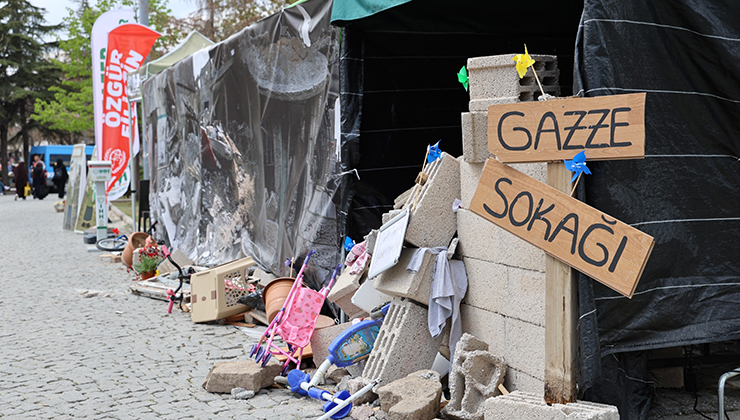 İHH Konya Şubesi Gazze’ye destek amacıyla farkındalık alanı oluşturdu
