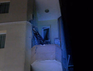 Kadıköy’de 6 katlı binanın 5’inci katındaki balkon çöktü; bina tahliye edildi