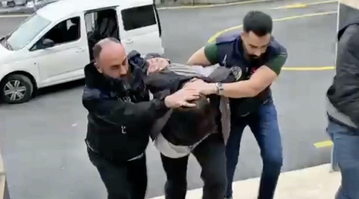 Kadıköy’deki bıçaklı saldırıda ölen Minguzzi’nin ailesini tehdit eden 5 şüpheli yakalandı