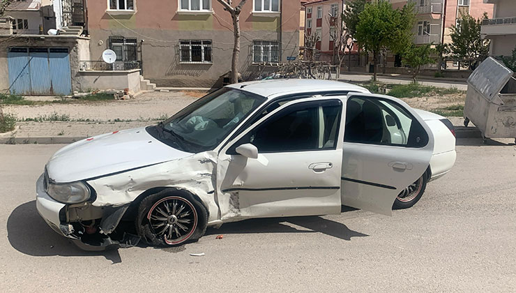 Karaman’da cip ile otomobil çarpıştı: 2 yaralı
