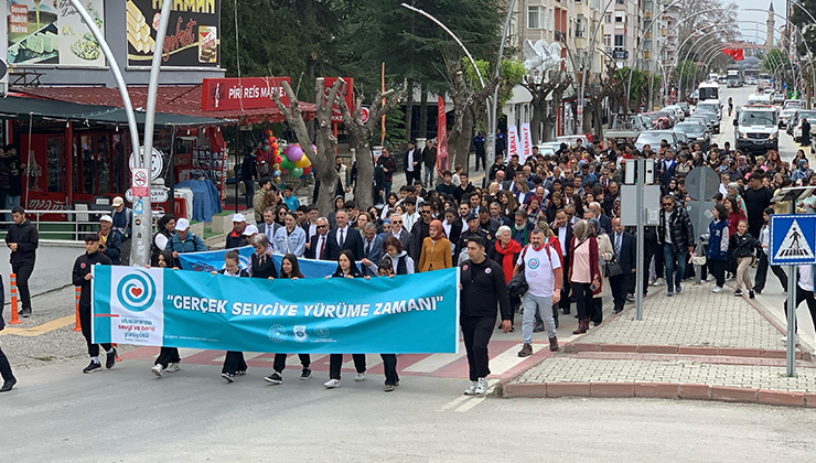 Karaman’dan Konya’ya Sevgi ve Barış Yürüyüşü düzenlendi