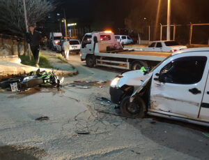 Kırıkkale’de hafif ticari araçla çarpışan motosiklet sürücüsü hayatını kaybetti