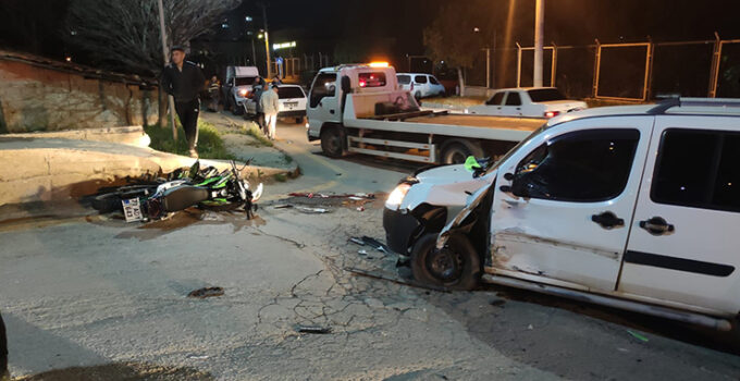 Kırıkkale’de hafif ticari araçla çarpışan motosiklet sürücüsü hayatını kaybetti