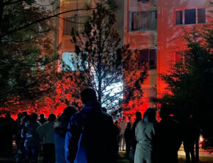 Konya’da apartmanda çıkan yangın korkuttu
