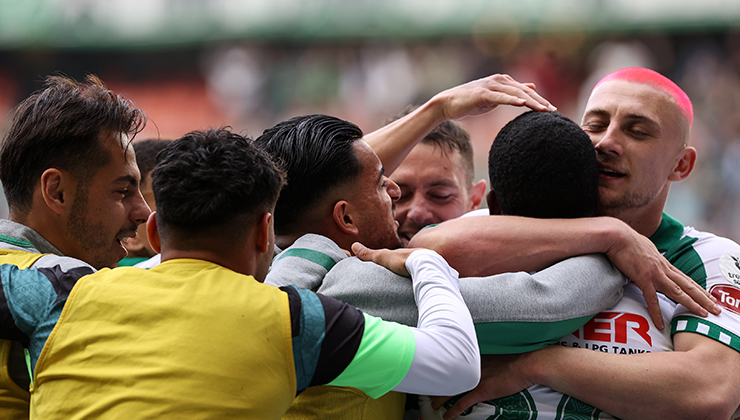 KONYASPOR İLKİ YAŞADI